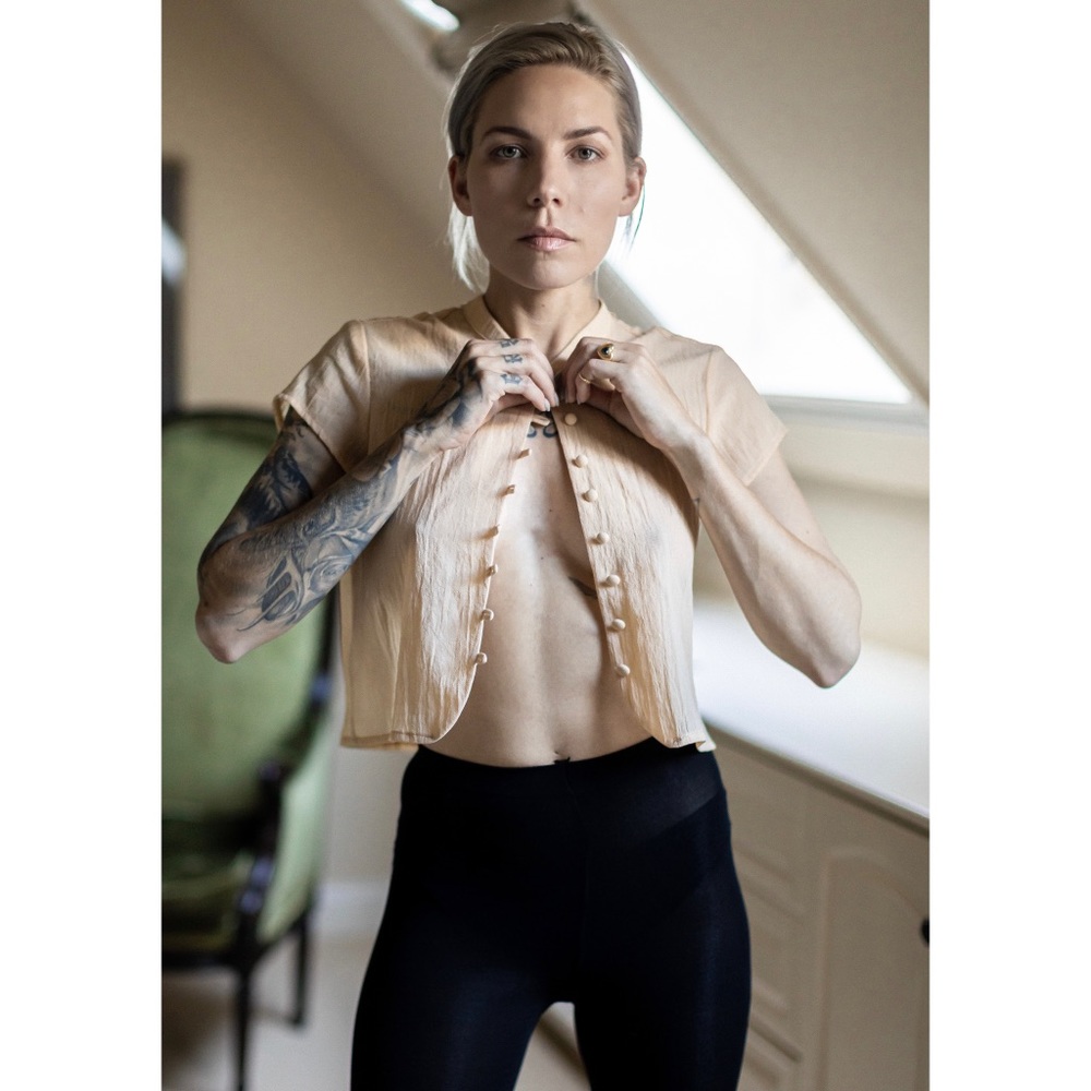 Lukka crop top in pale yellow